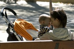 Creditos para proyectos sociales de apoyo a la familia y la infancia.